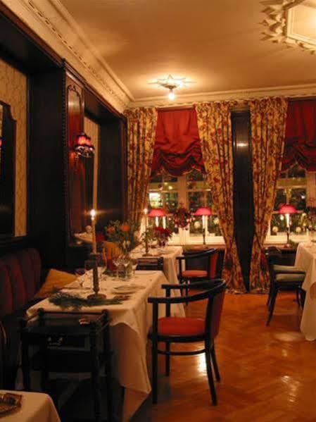 Hotel Goldener Anker Байройт Экстерьер фото