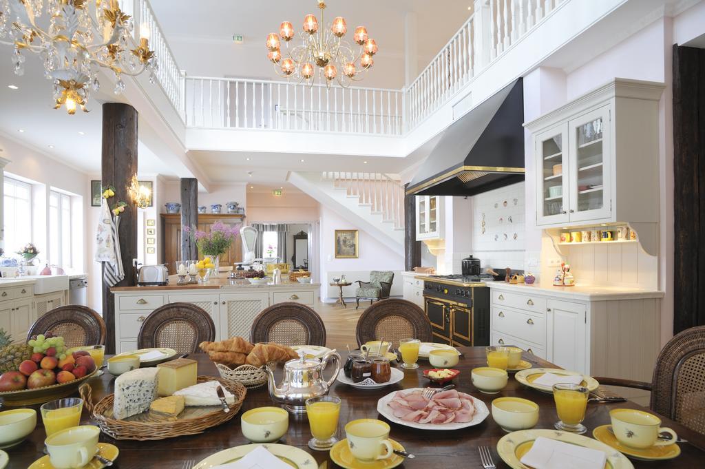 Hotel Goldener Anker Байройт Экстерьер фото